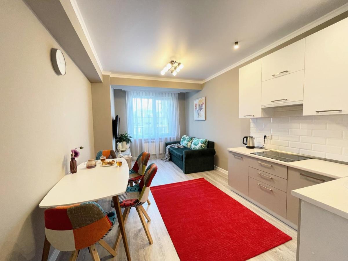 Прекрасная Квартира В Г. Алматы Almaty Luaran gambar